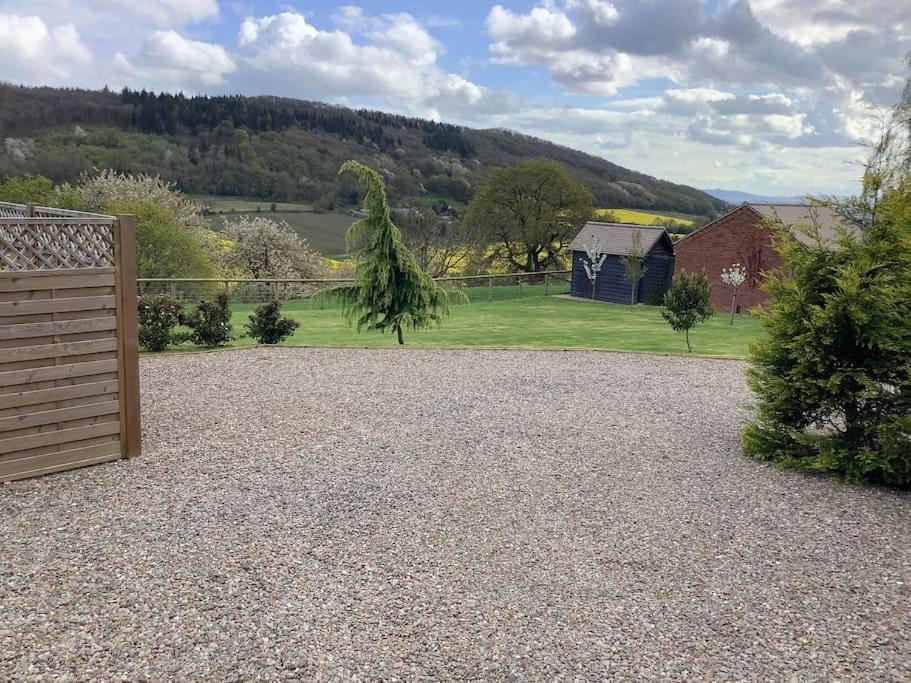 Woodcutters Barn, Overlooking Ledbury & Malvern Hills Bagian luar foto